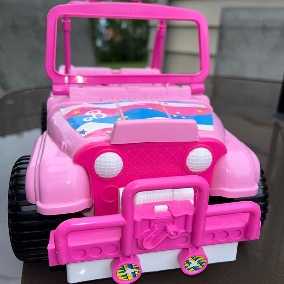 90s Pink Barbie Jeep - Picture 2 of 13